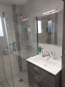 Adapt' & Renov' place picture
