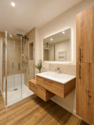 Salle de bains moderne rénovée à Monts